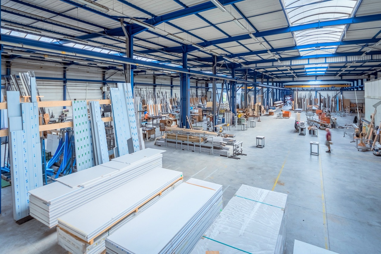 Grand Entrepôt de fabrication Standing Véranda